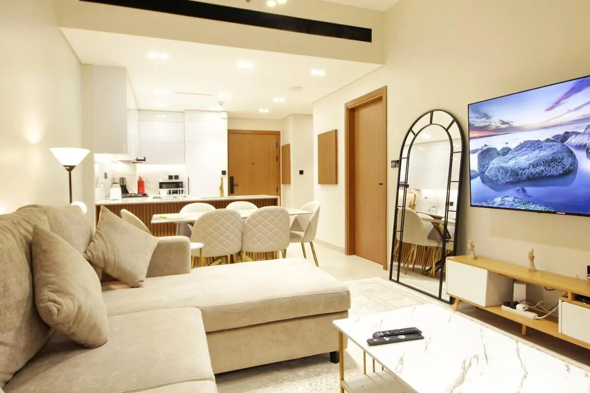 Cozy 1Bhk Binghatti Orchid Jvc Dubai Daire